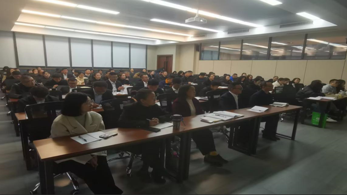 堅持內(nèi)功至上，強化基礎(chǔ)管理——集團組織開展QES管理體系標(biāo)準(zhǔn)培訓(xùn)(圖2)