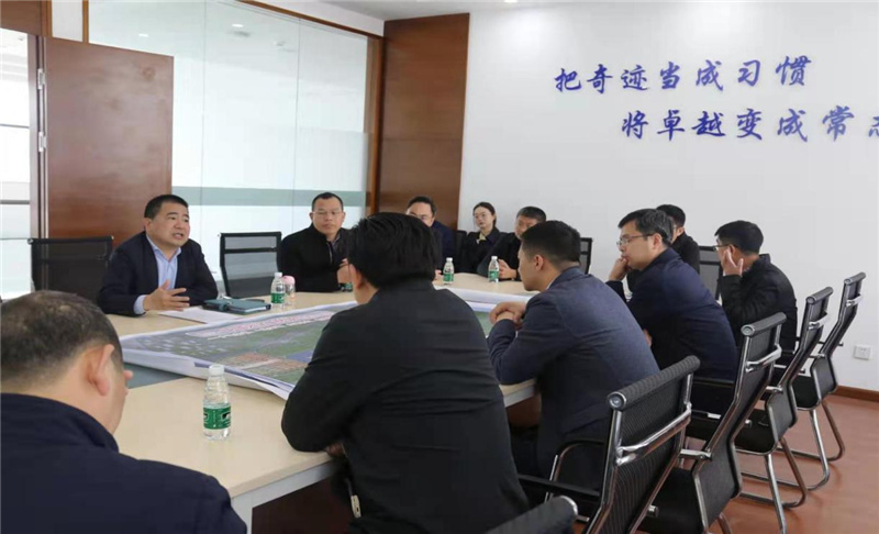 內(nèi)江市市中區(qū)區(qū)委書(shū)記馬炬一行蒞臨通宇物流渤商公司視察指導(dǎo)工作(圖1)